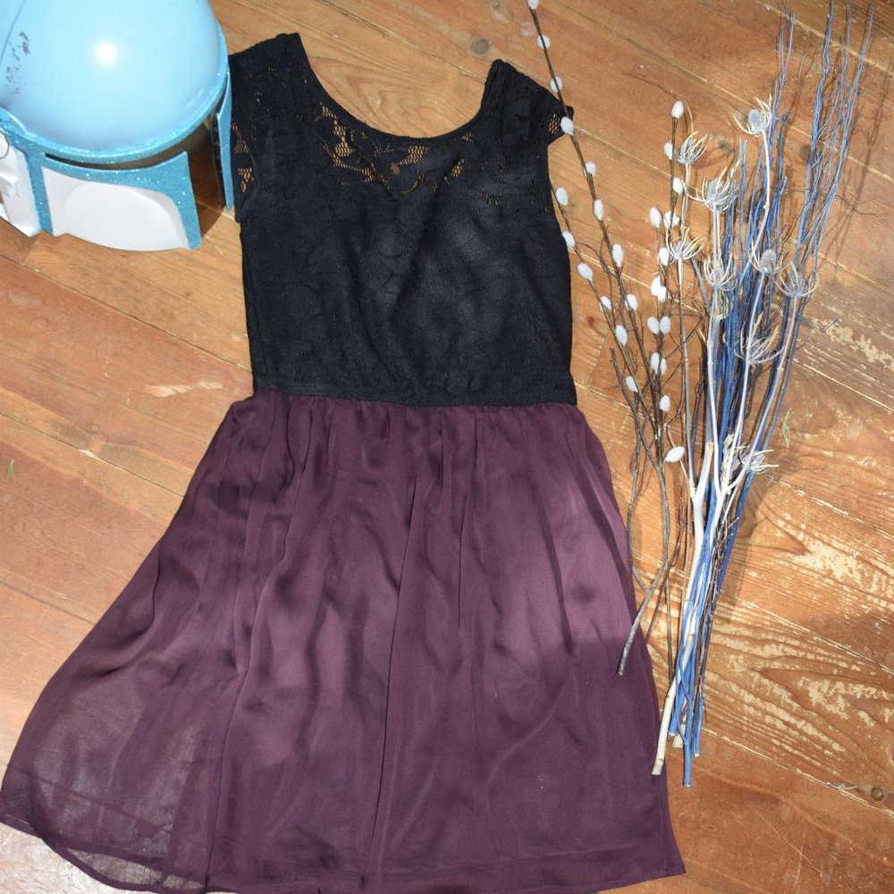 Cute lace and chiffon dress